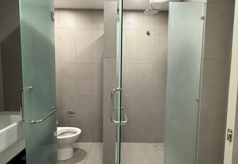 Yolo Signature Suites