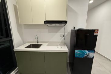 Yolo Signature Suites