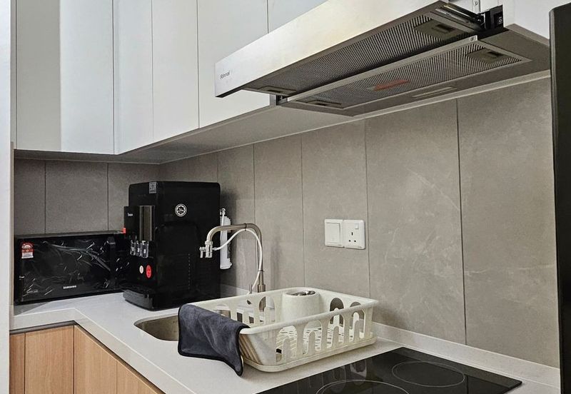 Yolo Signature Suites