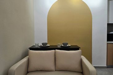 Yolo Signature Suites