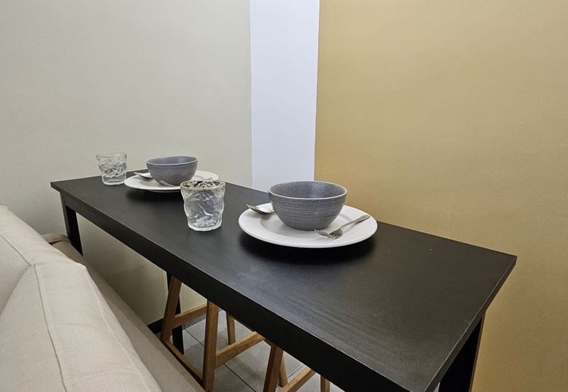 Yolo Signature Suites