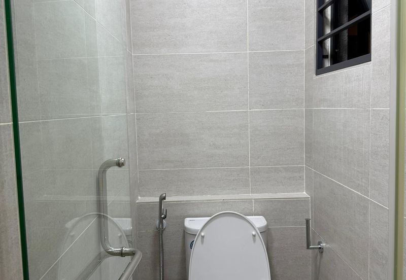 SOUTHPLACE 2 SHOPPES & RESIDENCES