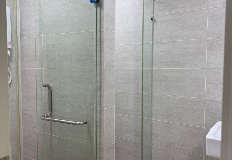 SOUTHPLACE 2 SHOPPES & RESIDENCES