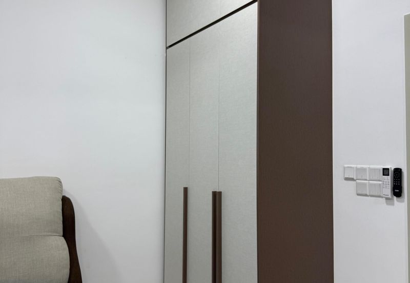 SOUTHPLACE 2 SHOPPES & RESIDENCES