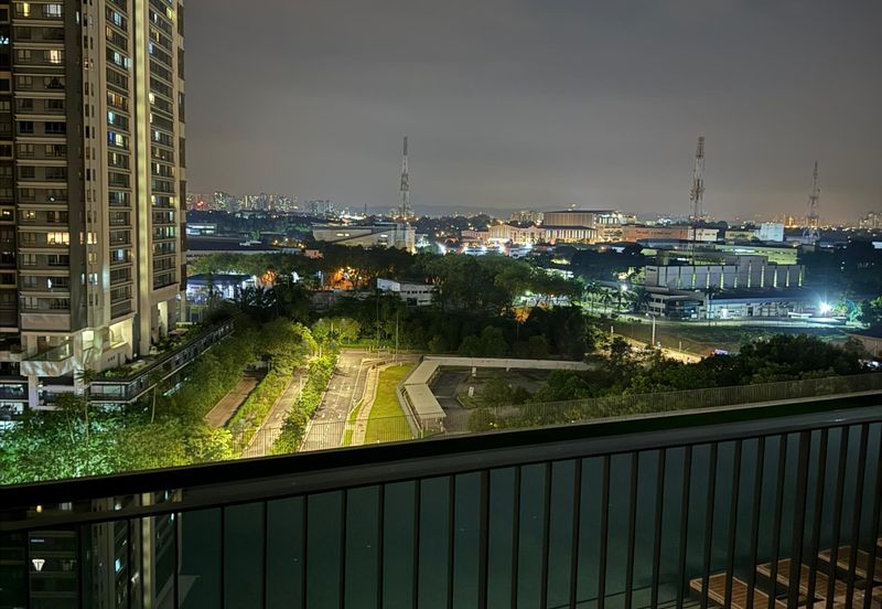 SOUTHPLACE 2 SHOPPES & RESIDENCES