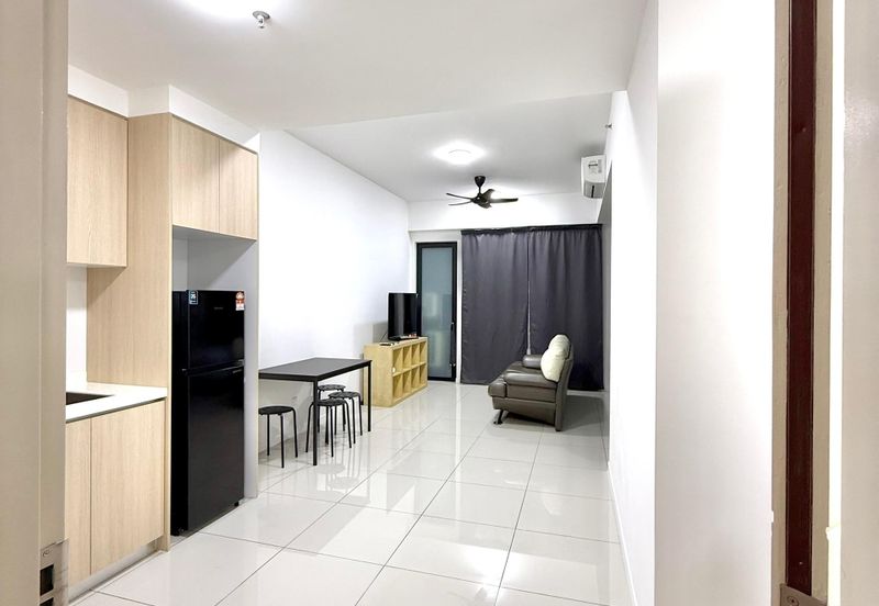 SOUTHPLACE 2 SHOPPES & RESIDENCES