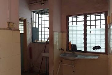 Pangsapuri Mawar Jaya