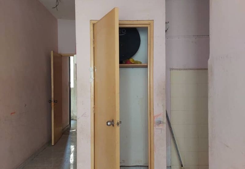 Pangsapuri Mawar Jaya