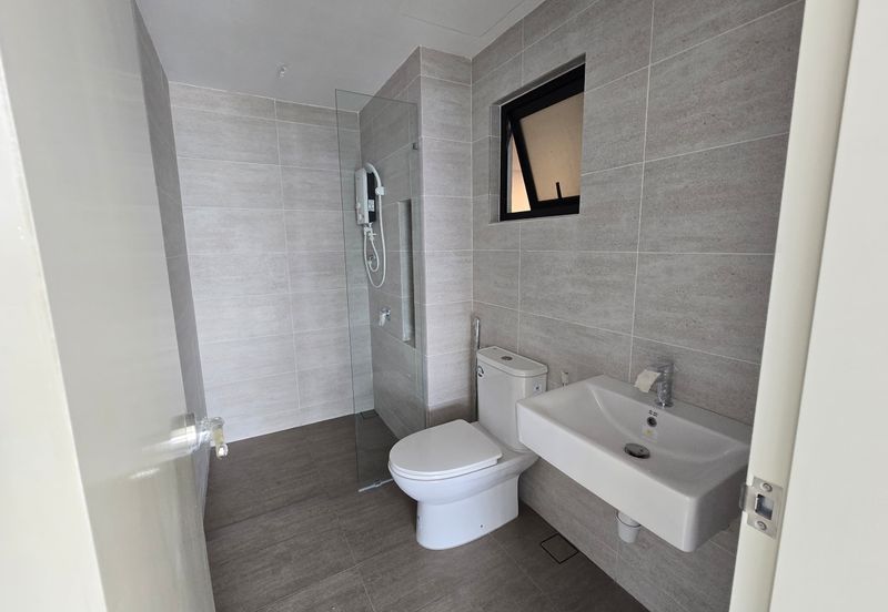 SouthPlace Residences @ Tropicana Metropark