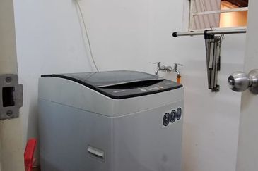 Savanna Executive Suites @ Southville City