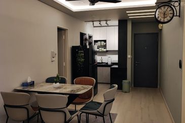 Residensi Desa Satumas