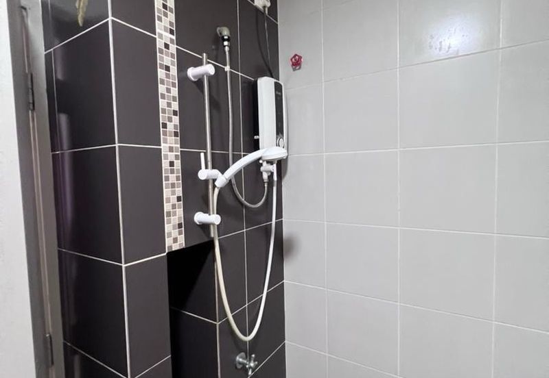 Austin Residence @Taman Mount Austin