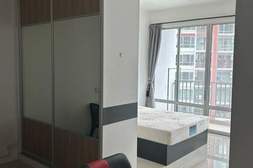 Dedaun Hijau (Greenfield Regency)