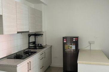 Dedaun Hijau (Greenfield Regency)