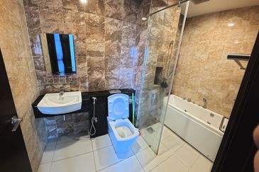 Paragon Suites @ CIQ