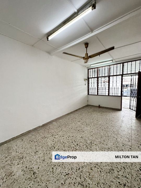 Taman Sri Skudai Johor Single Storey Low Cost Terrace House For Rent RM1000, Johor, Skudai