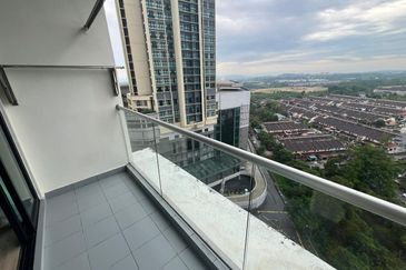 The Platino Serviced Apartment