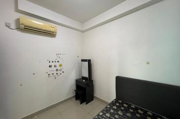 Twin Tower Residence