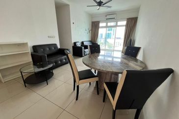 Twin Tower Residence