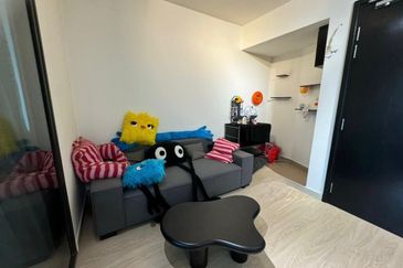 Almas @ Puteri Harbour