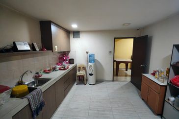 Kawasan Perindustrian Tampoi