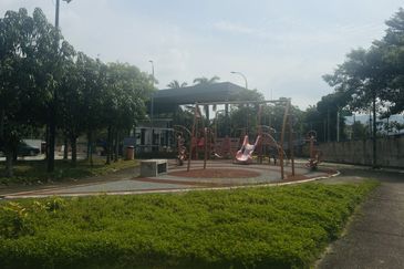 Ready to Move In - Brand NEW 3 storey superlink for sale at Kalista Parkhomes, Bukit Rahman Putra