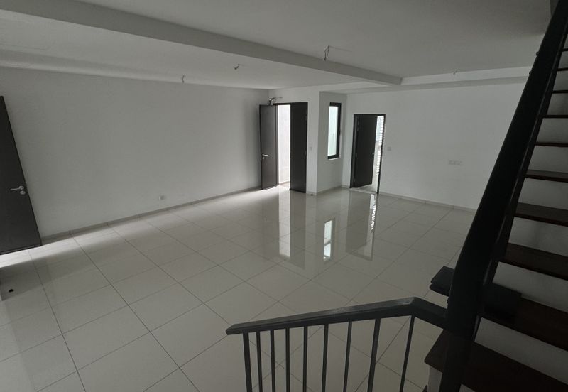 Ready to Move In - Brand NEW 3 storey superlink for sale at Kalista Parkhomes, Bukit Rahman Putra