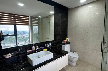 The Astaka @ 1 Bukit Senyum