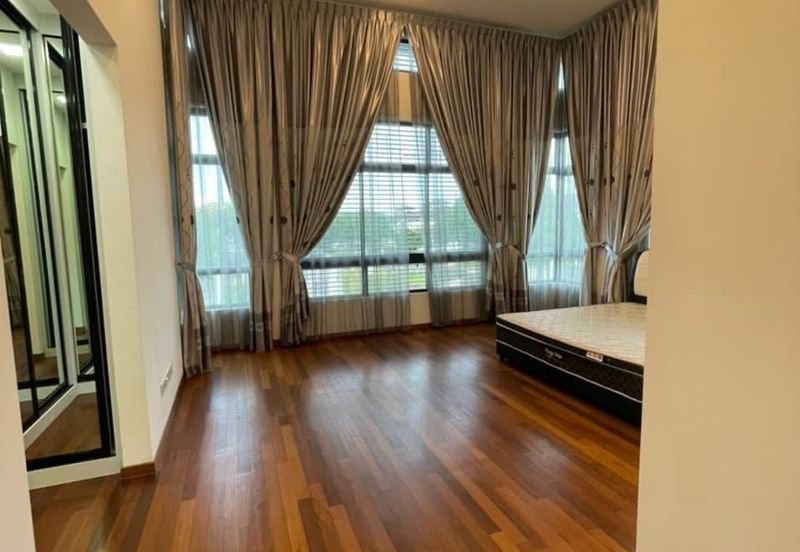 Featherstone @Eco Botanic