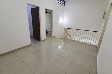 Austin Residence @Taman Mount Austin