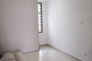 Austin Residence @Taman Mount Austin