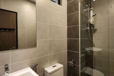 Twin Tower Residence