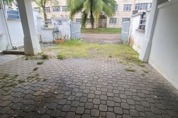 Bandar Baru Seri Alam