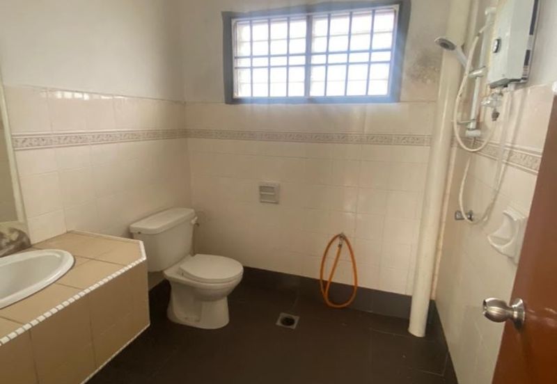 Bandar Baru Seri Alam