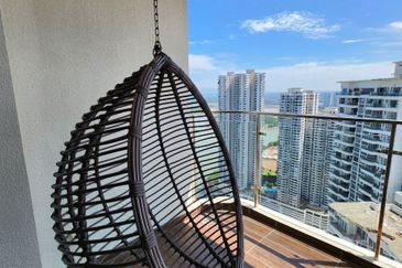 Bay Laurel @ Country Garden Danga Bay