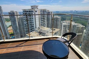 Bay Laurel @ Country Garden Danga Bay