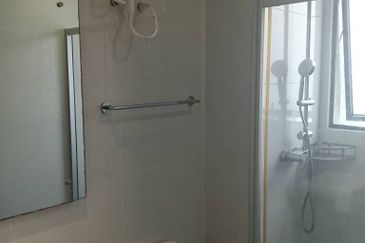 Bay Laurel @ Country Garden Danga Bay