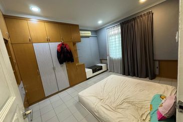 Mon Bisca, Bandar Baru Permas Jaya