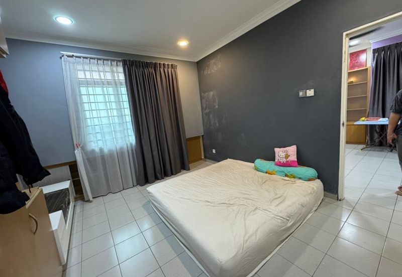 Mon Bisca, Bandar Baru Permas Jaya