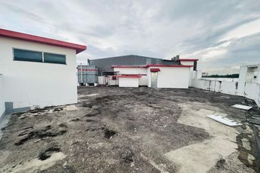 Taman Mount Austin Commercial