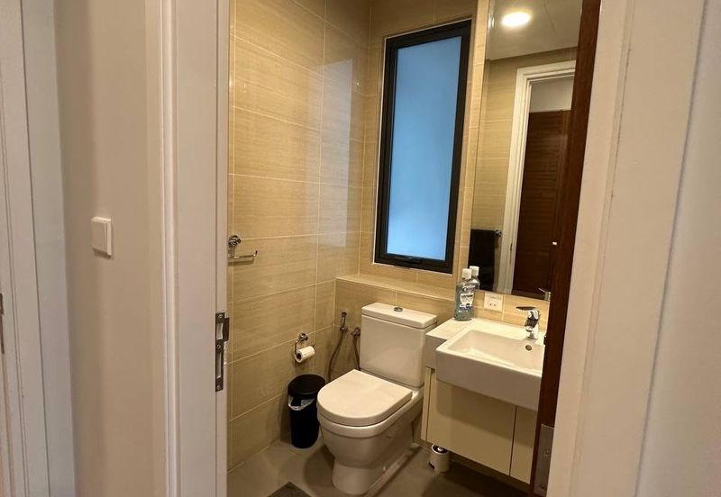 The Astaka @ 1 Bukit Senyum