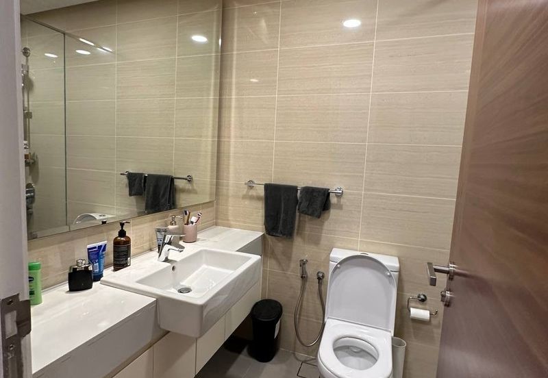 The Astaka @ 1 Bukit Senyum