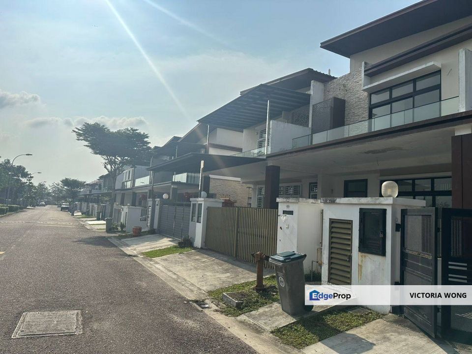 Bandar Desa Cemerlang Double Storey Terrace House, Johor, Labis