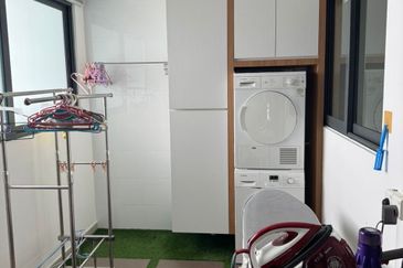 The Astaka @ 1 Bukit Senyum