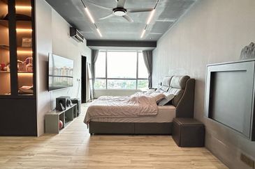 Dedaun Hijau (Greenfield Regency)