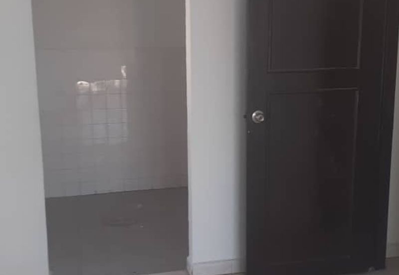 Ria 1 Apartment, Taman Megah Ria
