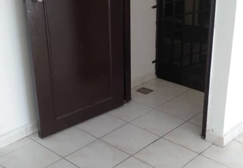 Ria 1 Apartment, Taman Megah Ria