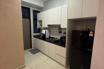 Twin Tower Residence