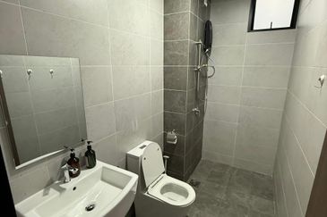 Twin Tower Residence