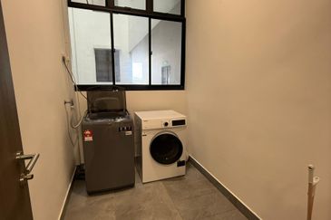 Twin Tower Residence